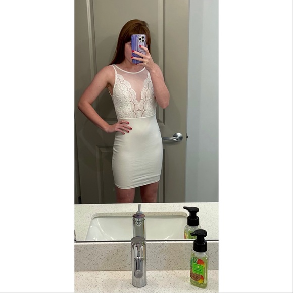 SOLD ✖️ Lulu’s Coquina White Lace Bodycon Dress - Picture 3 of 8